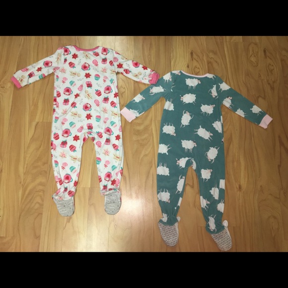 SOLD Girls Carter’s Footed One Piece Pajamas 2T - Picture 2 of 5